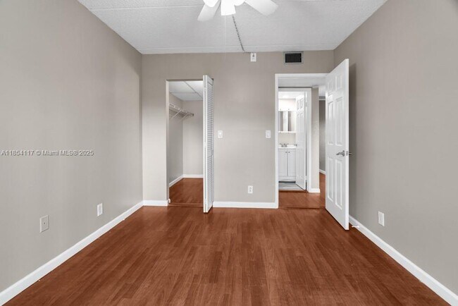 Building Photo - 2200 Springdale Blvd