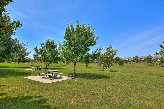 Building Photo - 2311 Dillon Pond Ln