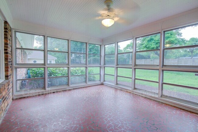Building Photo - 4901 Gaynor Rd
