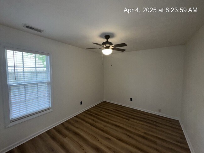Building Photo - 106 Dolores Ct