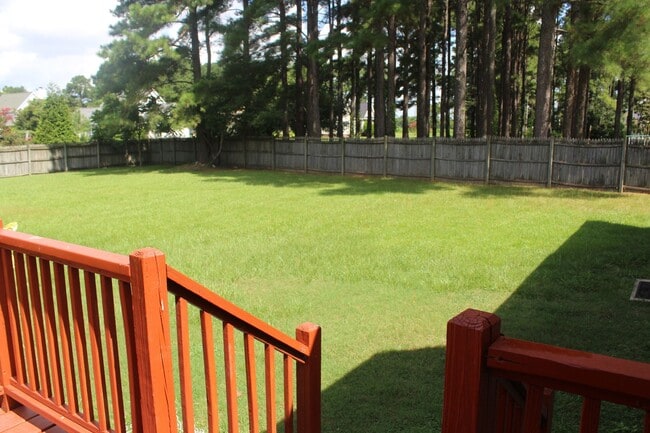 Building Photo - 420 Hunters Creek Dr