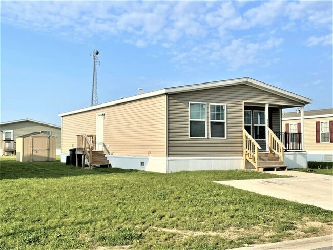 Building Photo - 248 Canary Dr