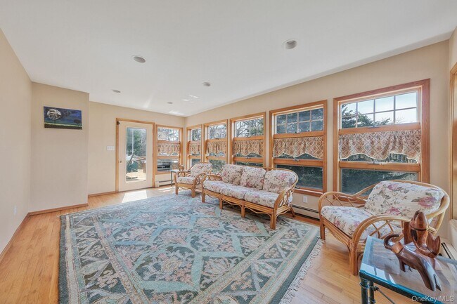 Building Photo - 5 Ocean View Ave