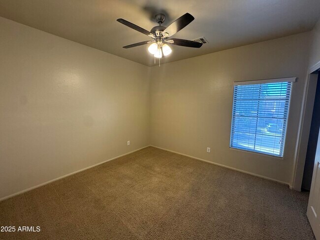 Building Photo - 6285 S Fawn Ct