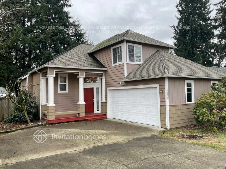 Building Photo - 14903 24th Ave E