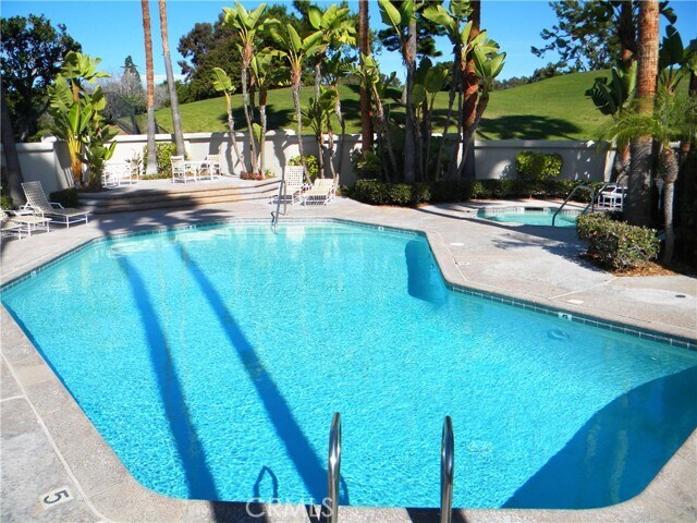 Building Photo - 19 Sea Cove Ln