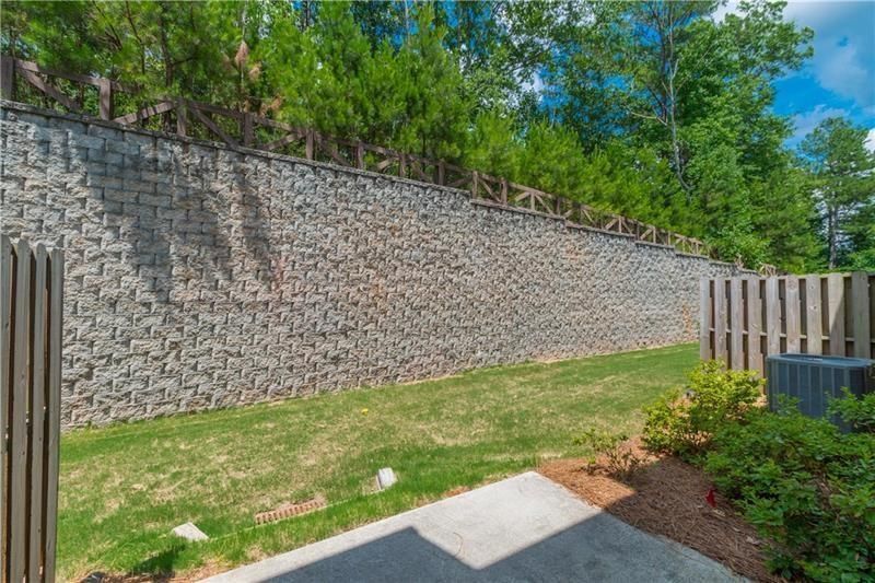 Building Photo - 3494 New Fawn Ln