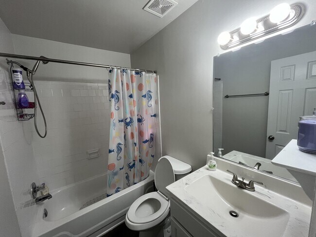 Building Photo - 3409 Woodbaugh Dr