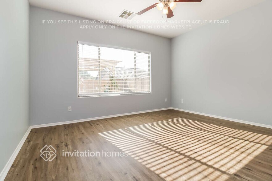 Building Photo - 10237 W Wier Ave