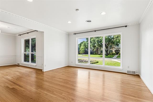 Building Photo - 5834 Melshire Dr