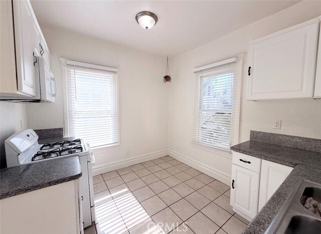 Building Photo - 3327 Lemon St