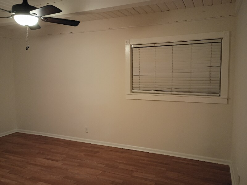 Building Photo - 5605 Layton Dr
