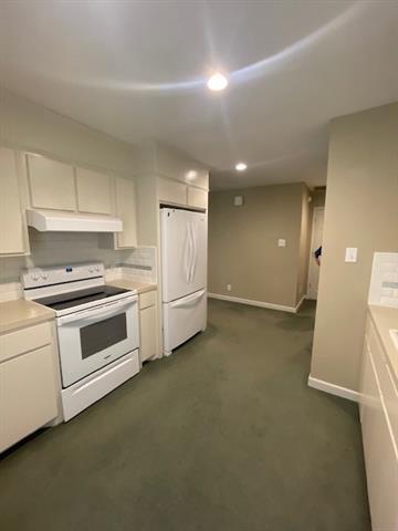 Building Photo - 1142 Highland Ave