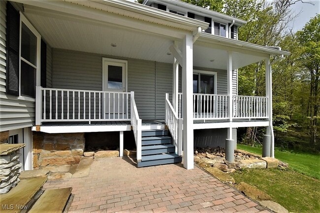Building Photo - 7984 Chagrin Rd