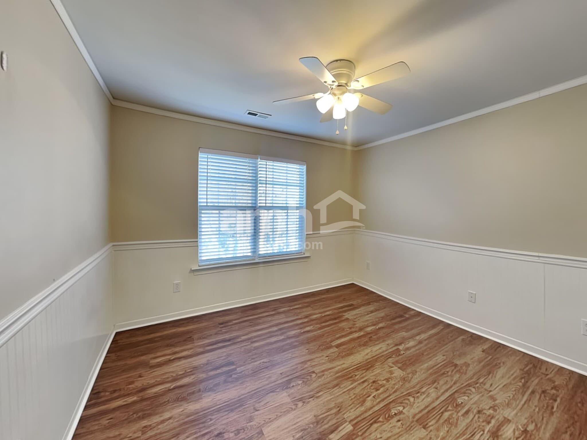 Building Photo - 15534 Crossing Gate Dr