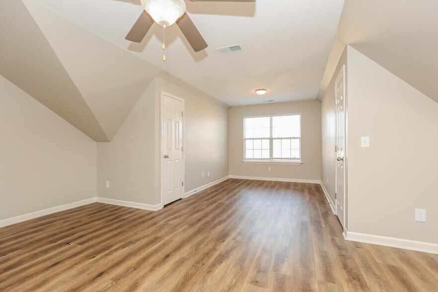 Building Photo - 5021 Norman Way