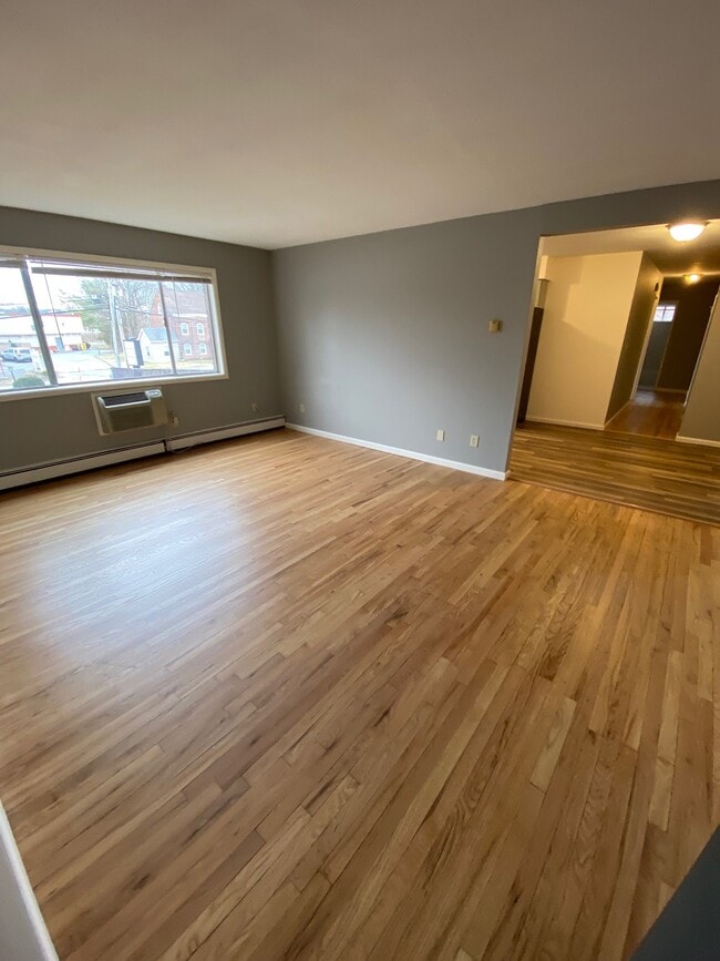 Building Photo - 799 Sergeant Palmateer Way