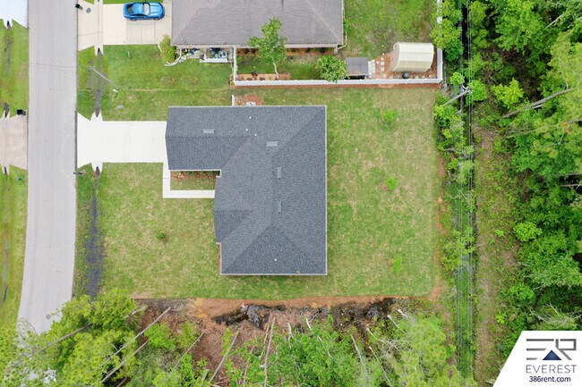 Building Photo - 51 Woodside Dr