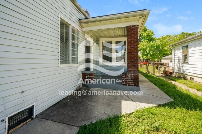 Building Photo - 2810 St Xavier St