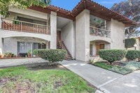 Building Photo - $500 MOVE IN SPECIAL! 2 BD, 2 BA Condo at Mission Plaza! 1000 Sq Ft w/ Great Amenities!
