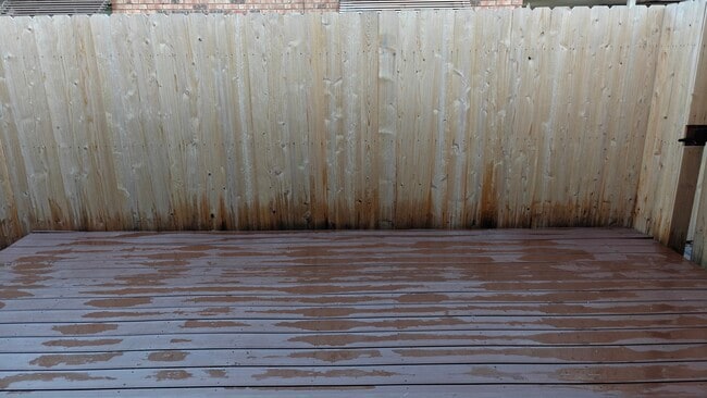 Building Photo - 1521 E Robinson St