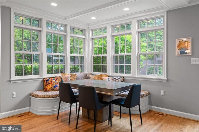 Building Photo - 3701 Blackthorn Ct