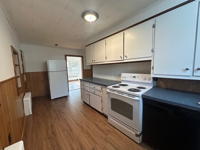 Building Photo - 29 Blake St