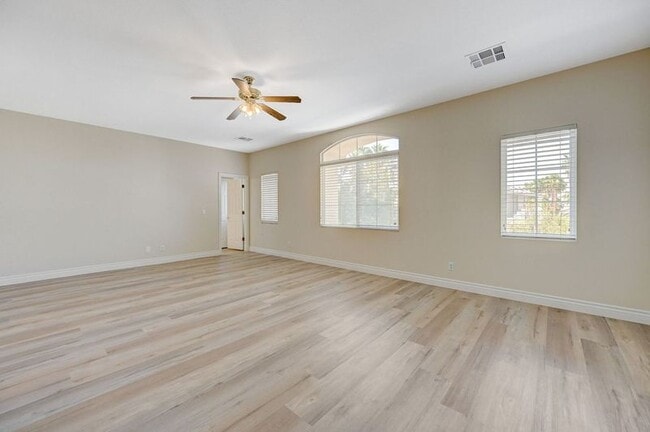 Building Photo - 89 Dollar Pointe Ave
