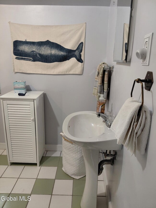 Building Photo - 3320 Travis Point Way