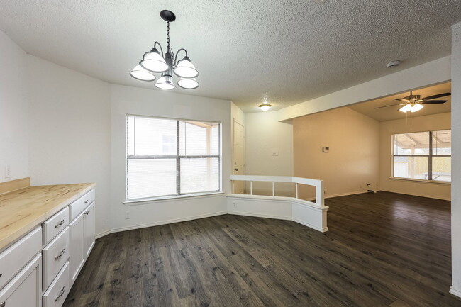 Building Photo - 7519 Branding Trail