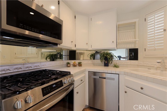 Building Photo - 12484 Montecito Rd