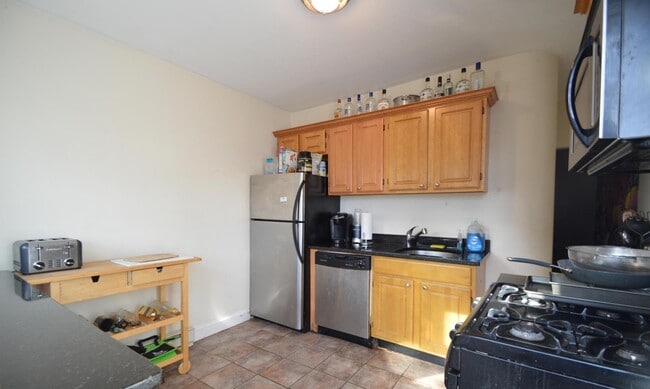 Building Photo - 25 Pratt St