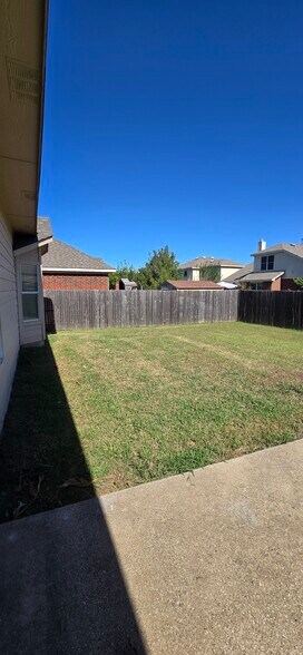 Building Photo - 10309 Fawn Meadow Ct