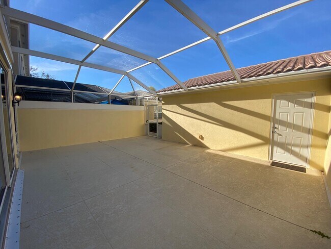 Building Photo - 7803 Bergamo Ave