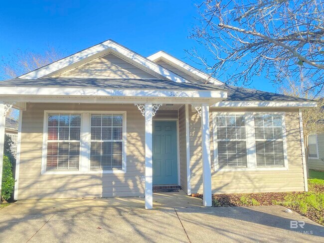 Primary Photo - 302 Belle Chase Ct