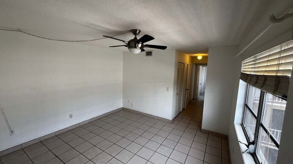 Building Photo - 7735 SW 86th St