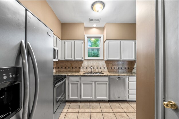 Building Photo - 1993 Eastend Dr