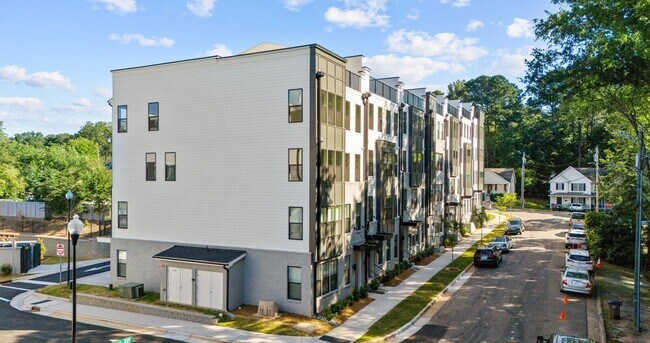 Building Photo - 113 N Franklin St