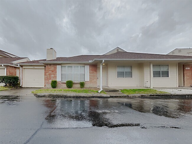 Primary Photo - 14020 Schroeder Rd