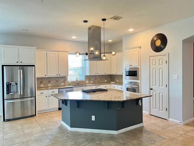 Building Photo - 1308 Creekstone Dr