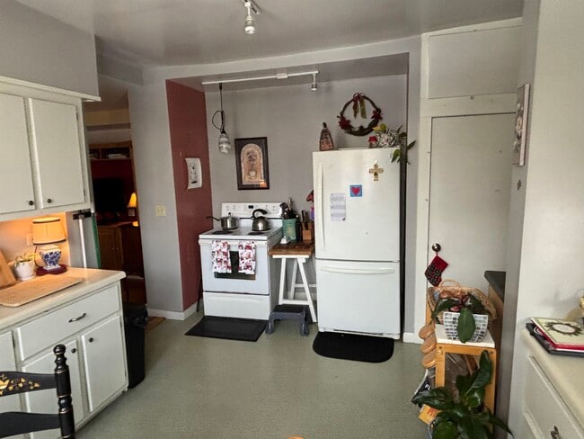 Building Photo - 21 Annie St