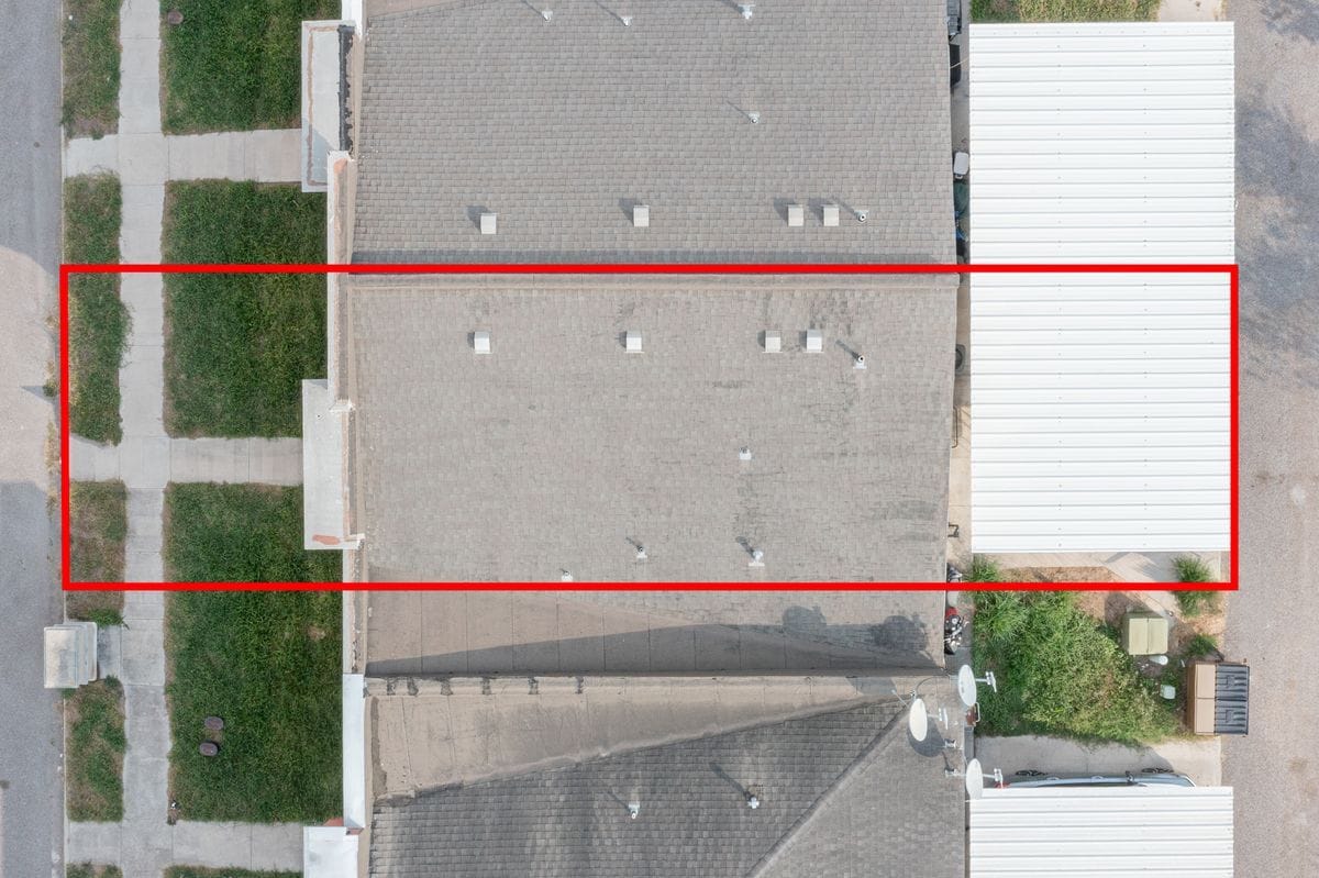 Building Photo - 3036 Scottland Dr