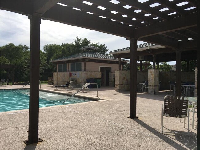 Building Photo - 1008 Forest Meadow Ct