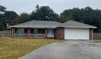 Building Photo - Pace - Spencer Oaks Landing - 4 bedroom, 2...
