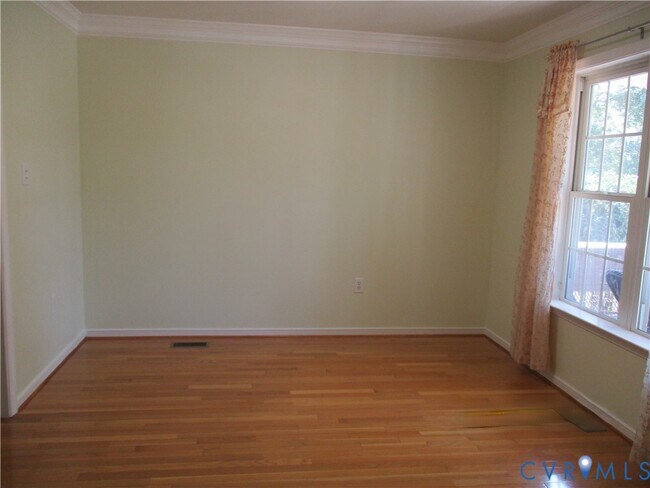 Building Photo - 5528 Abbott Cir
