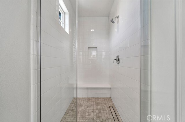 Building Photo - 67 Glacier