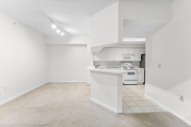 Building Photo - 2726 Anzio Ct