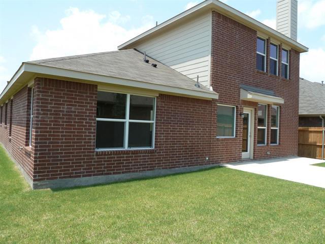 Building Photo - 1917 Grand Fairway Dr