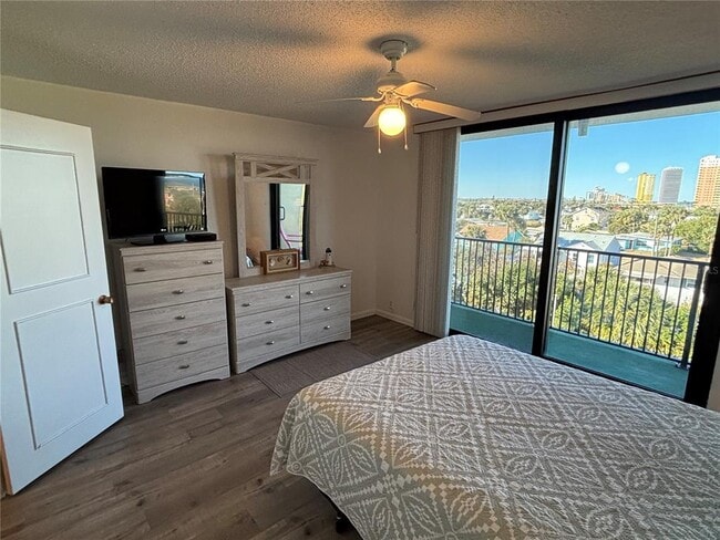 Building Photo - 1437 N Atlantic Ave