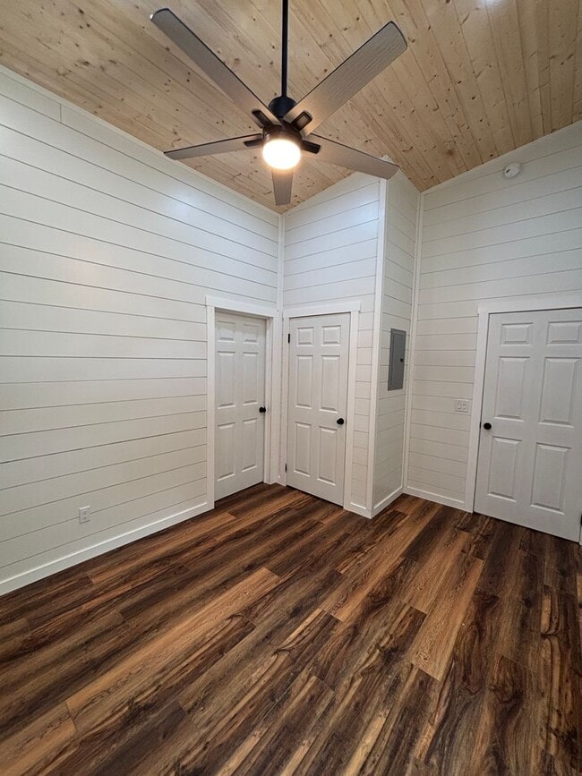 Building Photo - Brand New Tiny Home in Central Rutledge - ...